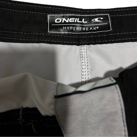 MEN'S O'Neill Hyperfreak trunk 19" board shorts Sz 32 - Picture 2 of 5